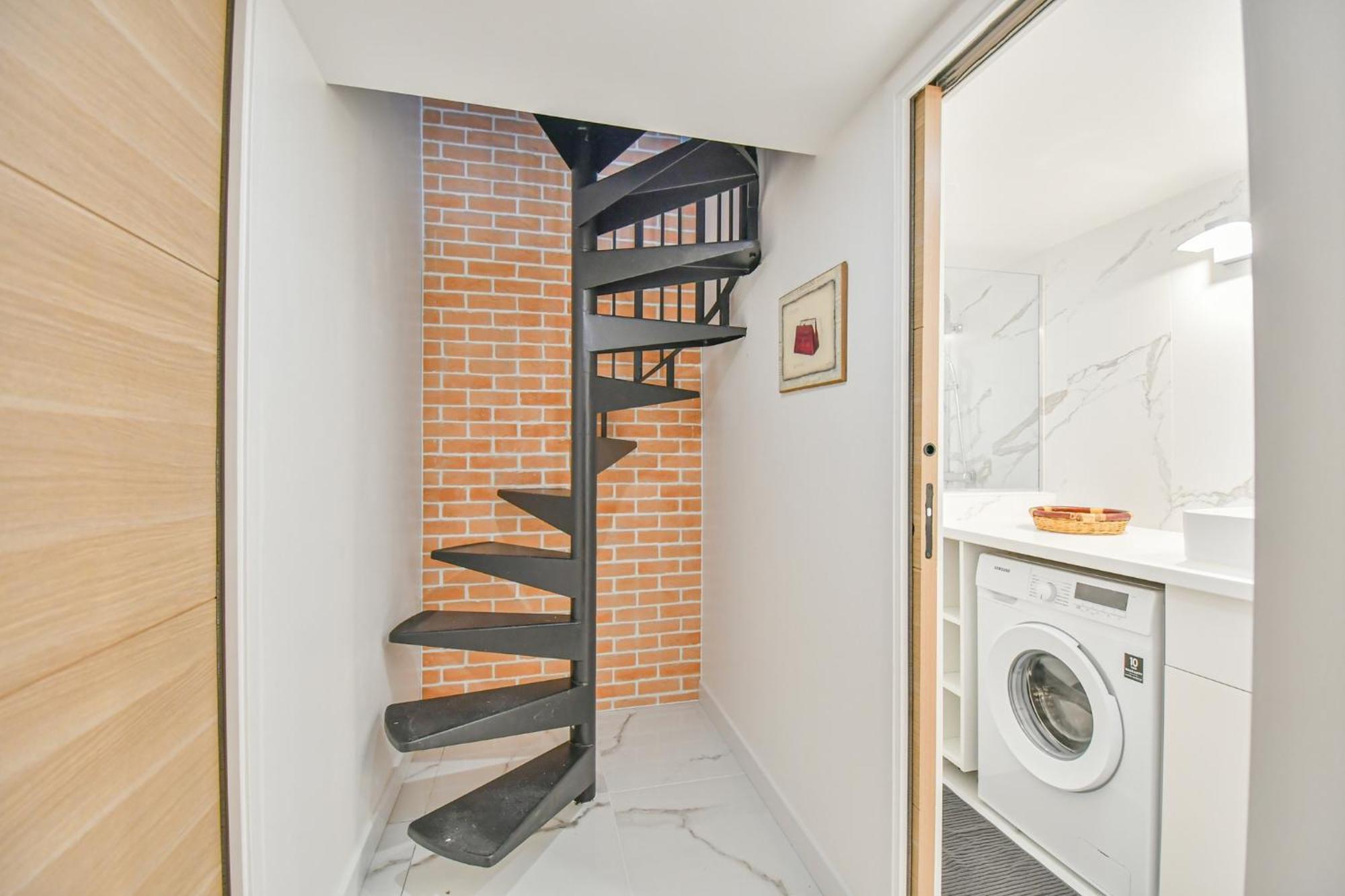 Duplex A Paris Saint-Ambroise Apartment Exterior foto